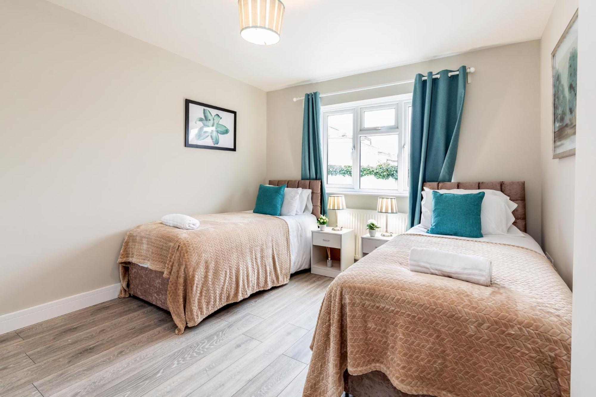 Dartford, Kent - Modern 2Bd 2Bath En-Suite Bungalow M25 Bluewater Zewnętrze zdjęcie