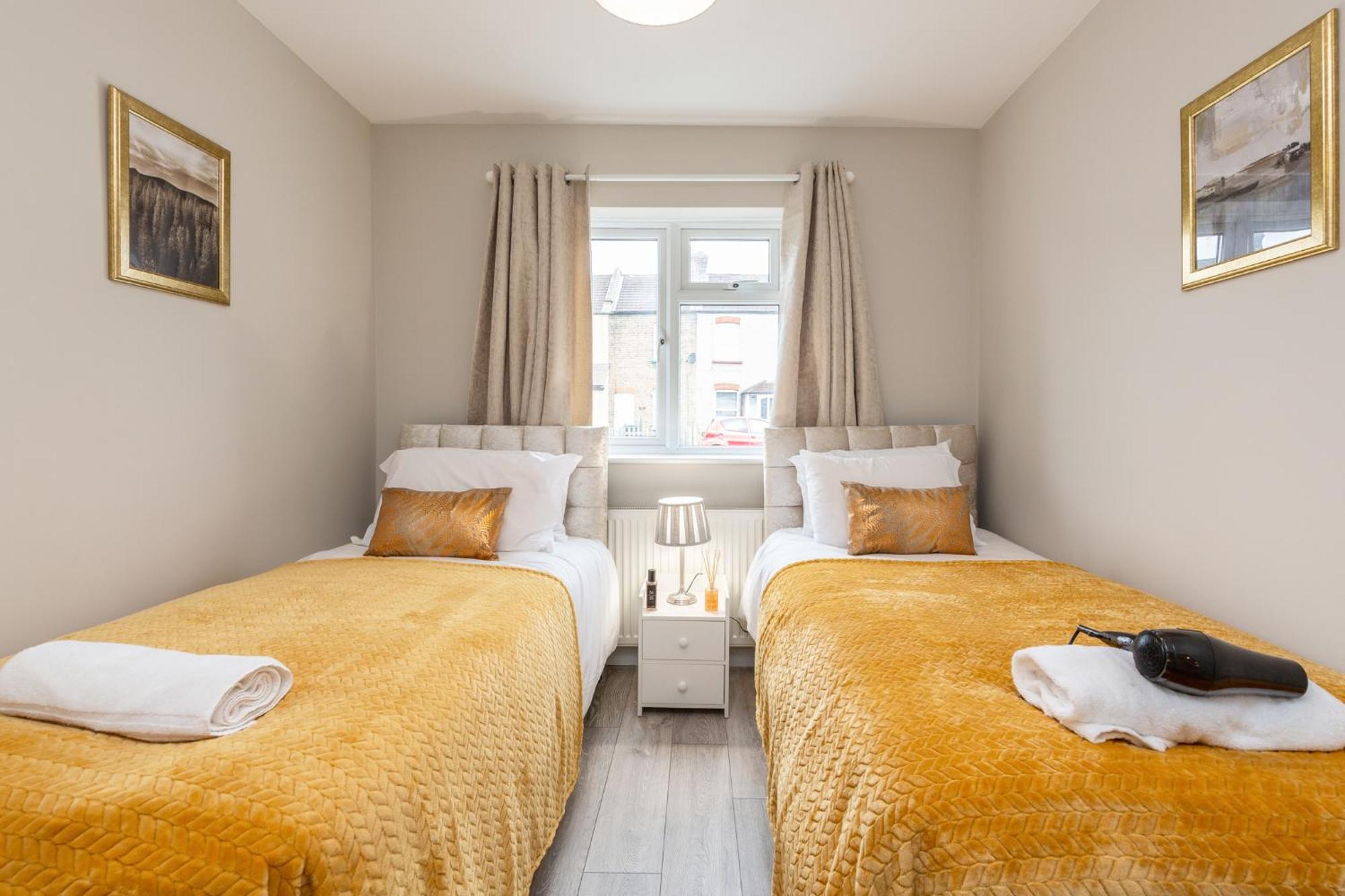 Dartford, Kent - Modern 2Bd 2Bath En-Suite Bungalow M25 Bluewater Zewnętrze zdjęcie