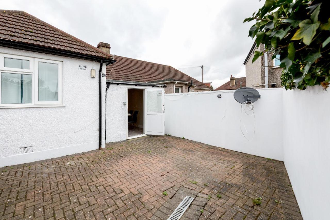 Dartford, Kent - Modern 2Bd 2Bath En-Suite Bungalow M25 Bluewater Zewnętrze zdjęcie