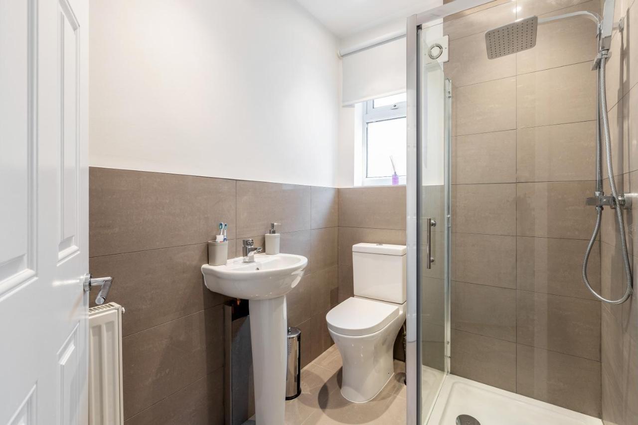 Dartford, Kent - Modern 2Bd 2Bath En-Suite Bungalow M25 Bluewater Zewnętrze zdjęcie